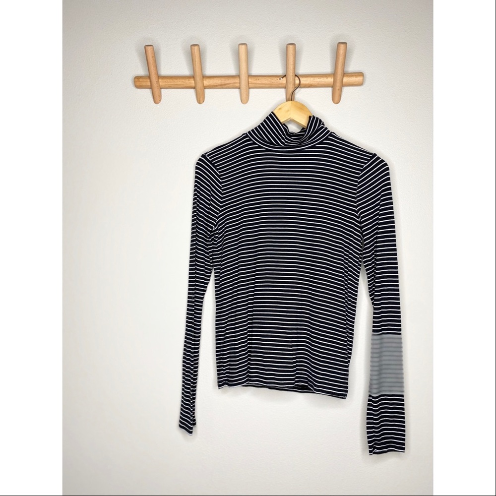 American Eagle Soft and sexy ribbed turtleneck